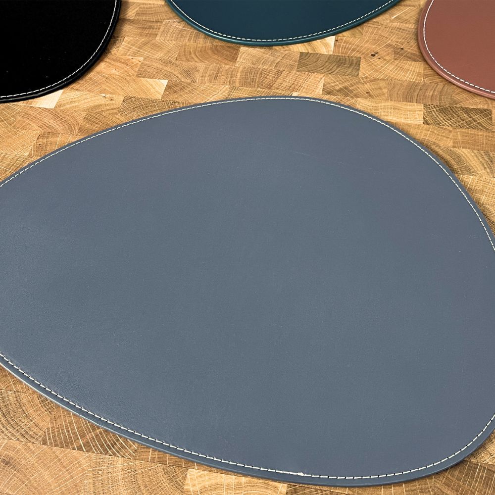 Dacore – Dækkeserviet Læderlook Oval-lys grå 33x41 cm