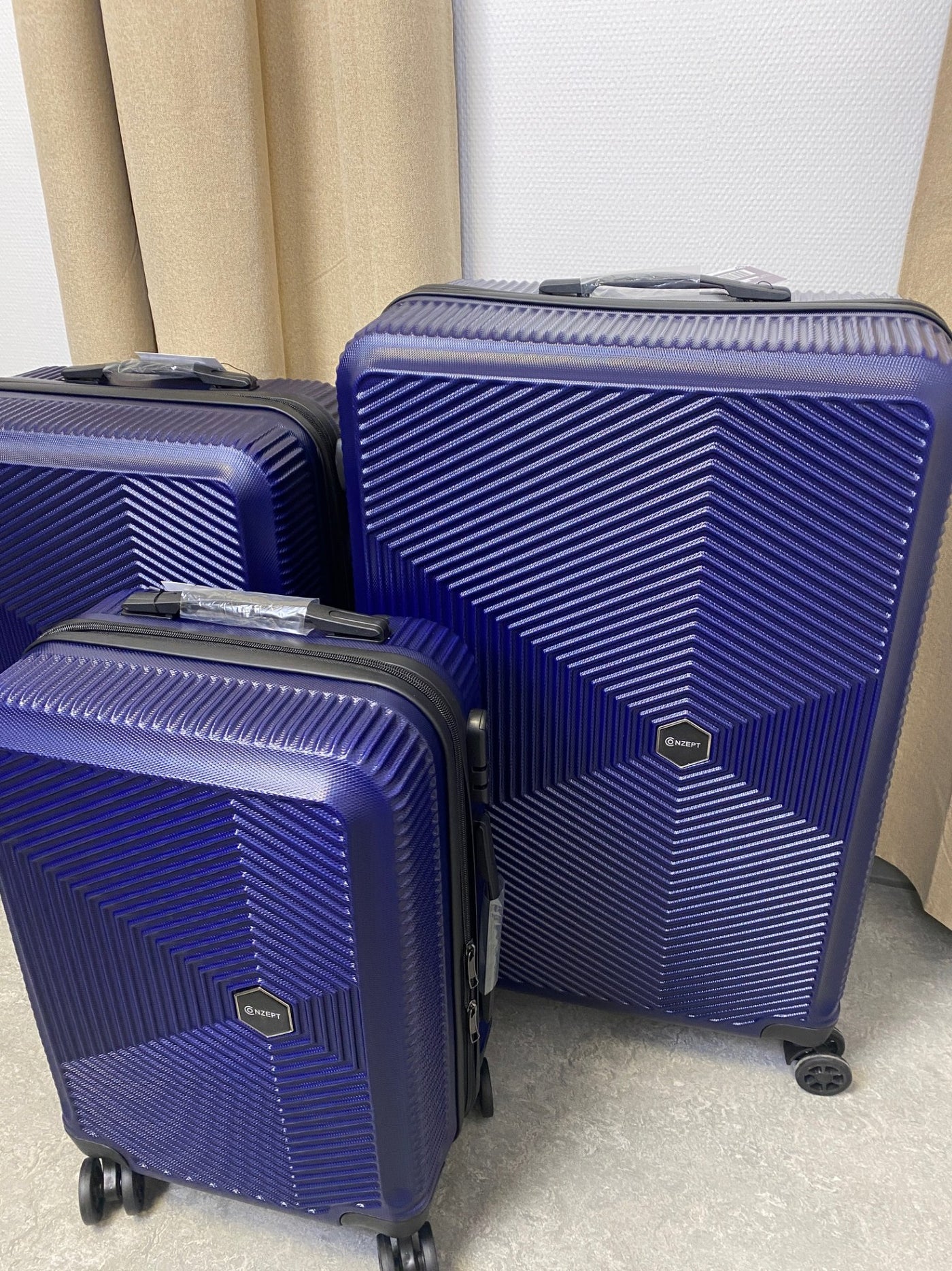 Kuffertsæt i mørkeblå - ABS - 3 dele 20'' + 24'' + 28''