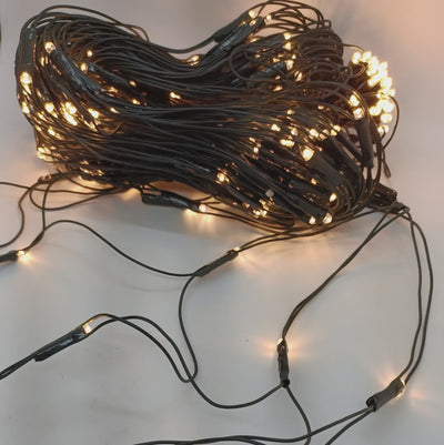 Conzept Christmas - Lysnet 1x1 m 80 LED varmhvid - med remote function